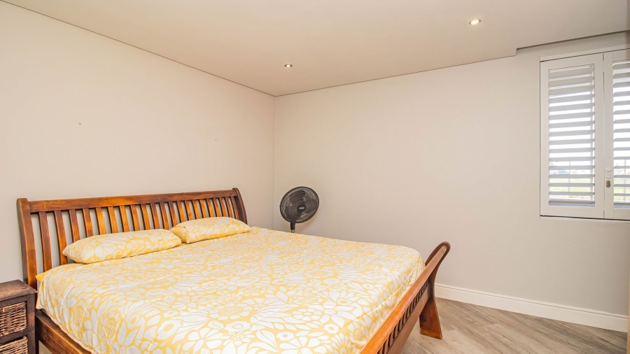 2 Bedroom Property for Sale in Big Bay Western Cape